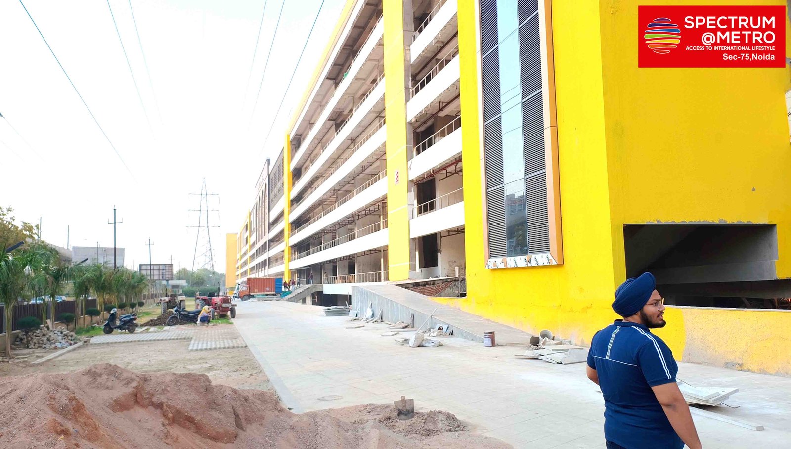 Site frontage and arrival