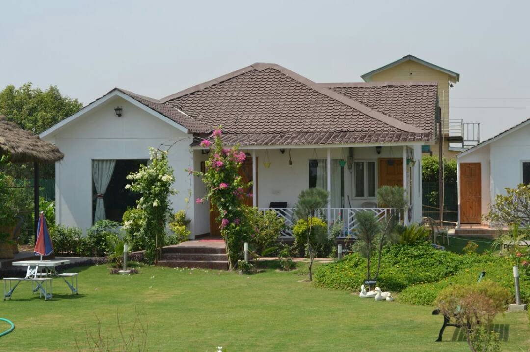 Green Beauty Farm House — delivered farmhouse 09, Noida